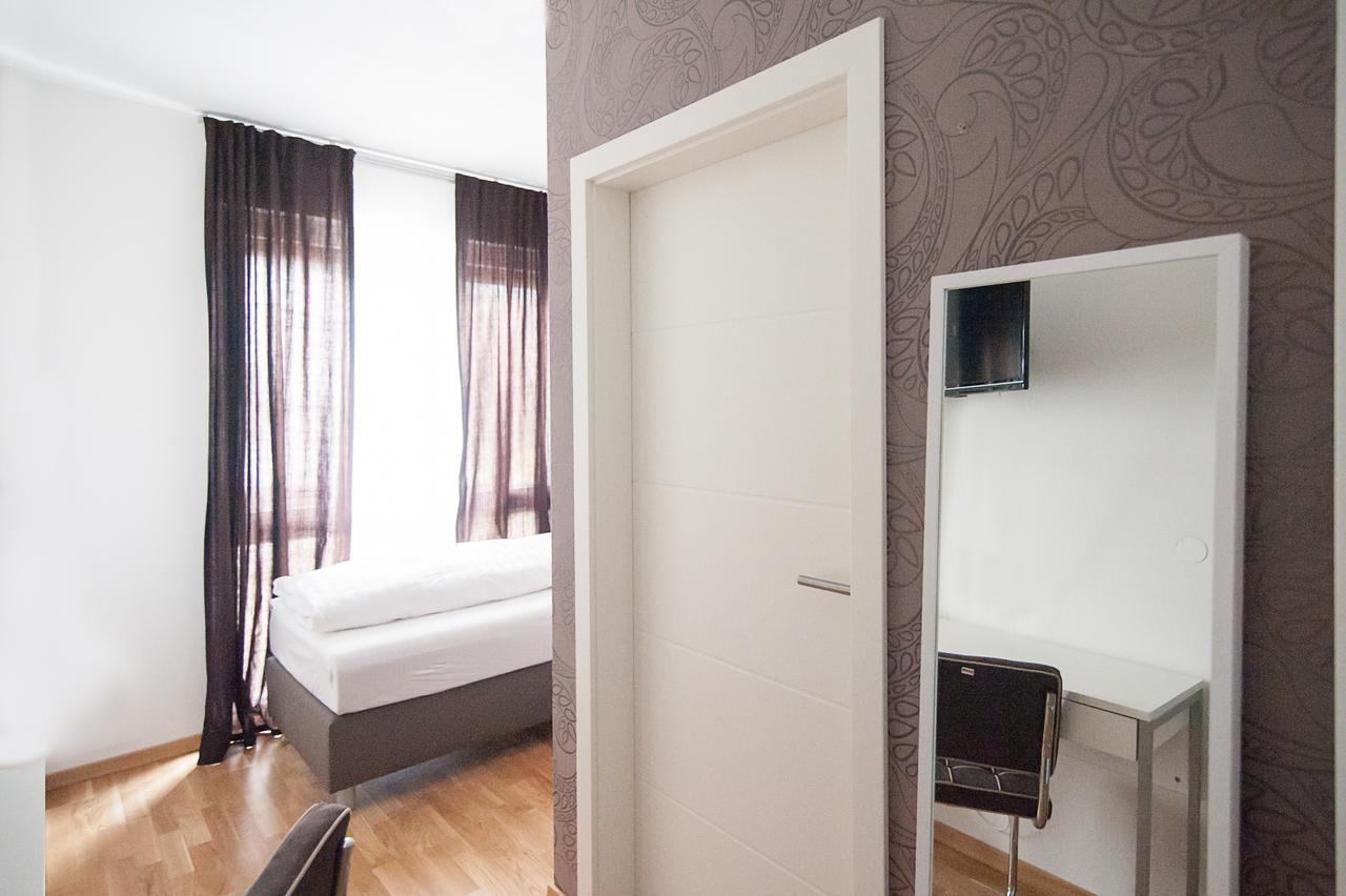 Hotel Apartment Am Arbach Eningen unter Achalm Bilik gambar